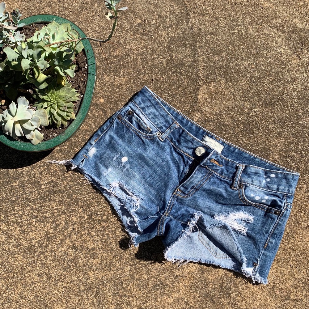Aero WHAT! Aeropostale Rockin shorts, Jean, low, great quality